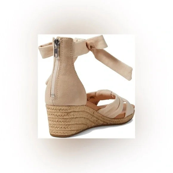 UGG

Yarrow
Women's - Picture 4 of 13